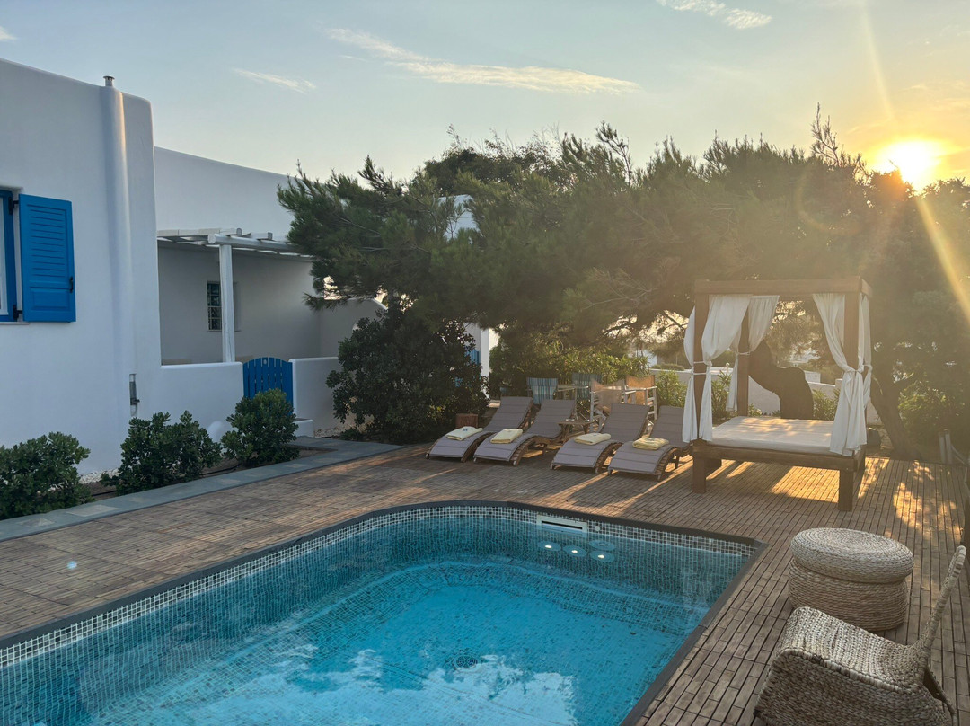 Eiriana Luxury Suites主图