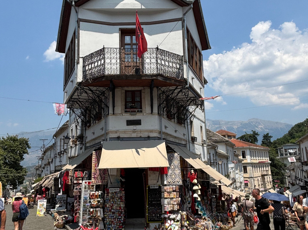 ALBANIA MINIVANS TOURS-沙兰德必去景点