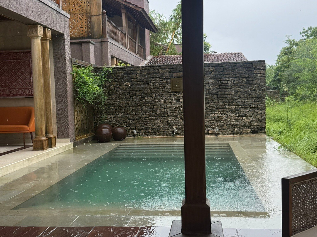 Aramness Gir National Park主图