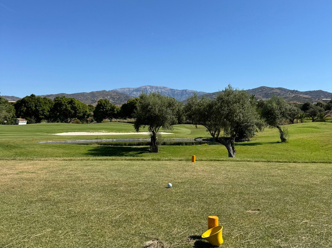 Baviera Golf-Caleta De Velez必去景点