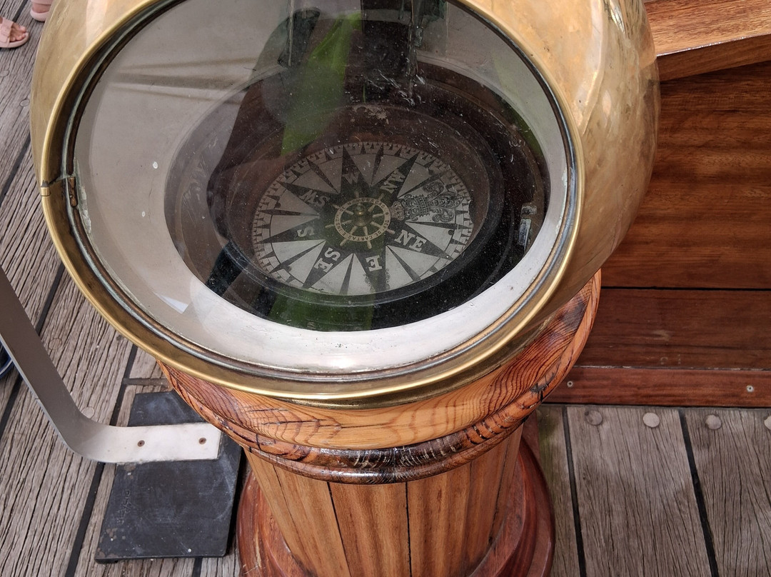 Fragata D. Fernando II e Gloria-阿尔马达必去景点