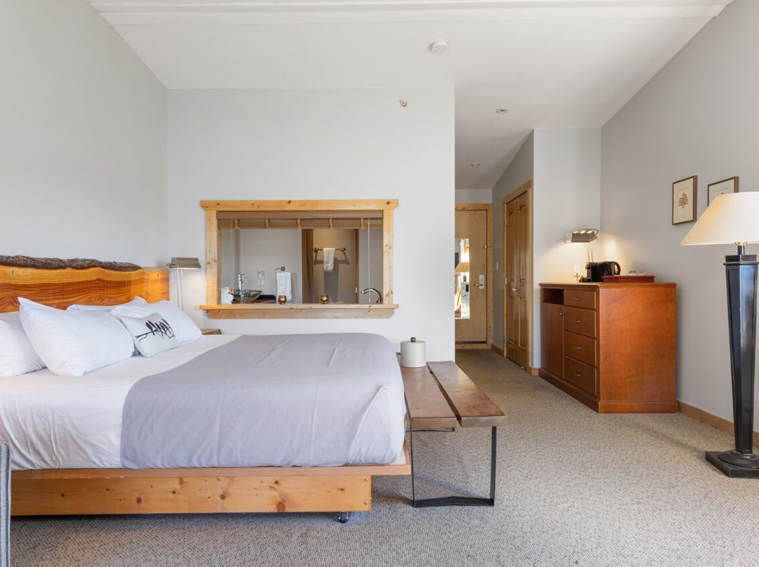 West Coast Wilderness Lodge主图