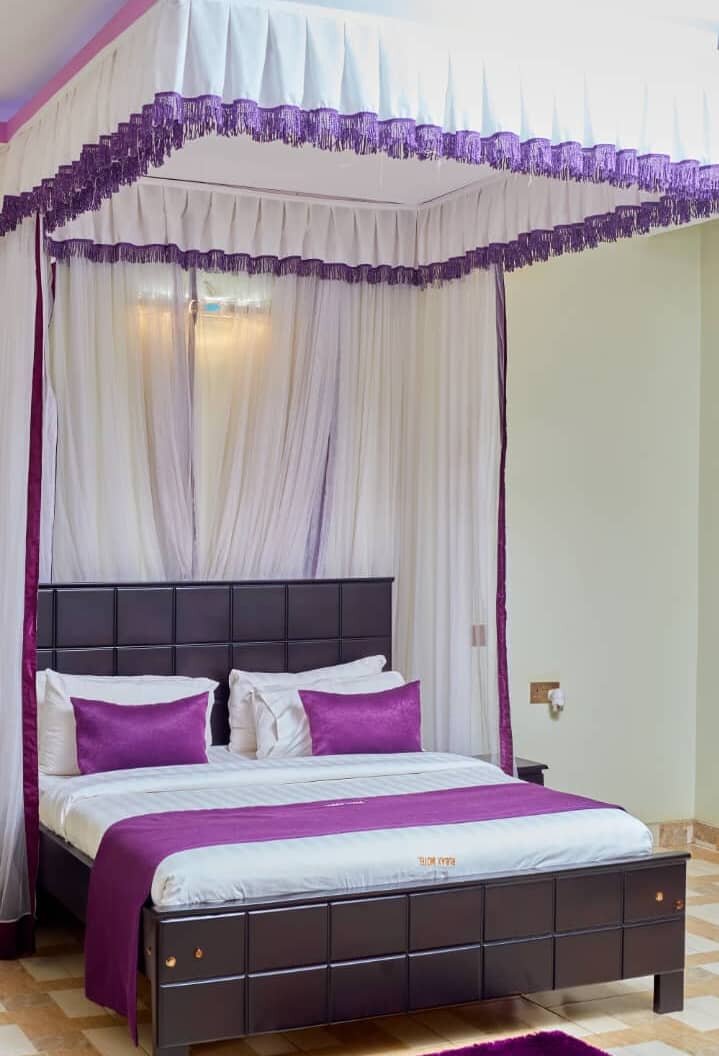 Rubax Motel Mbarara-客卧