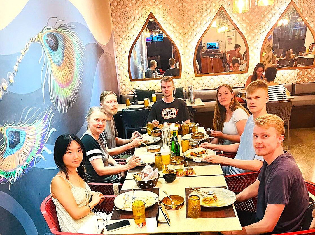 Naans & Curries Coco Beach