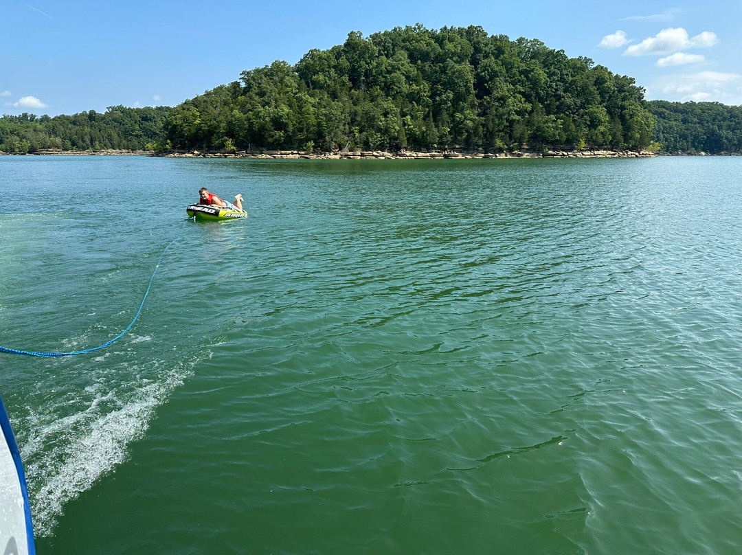 State Dock Marina-Jamestown必去景点