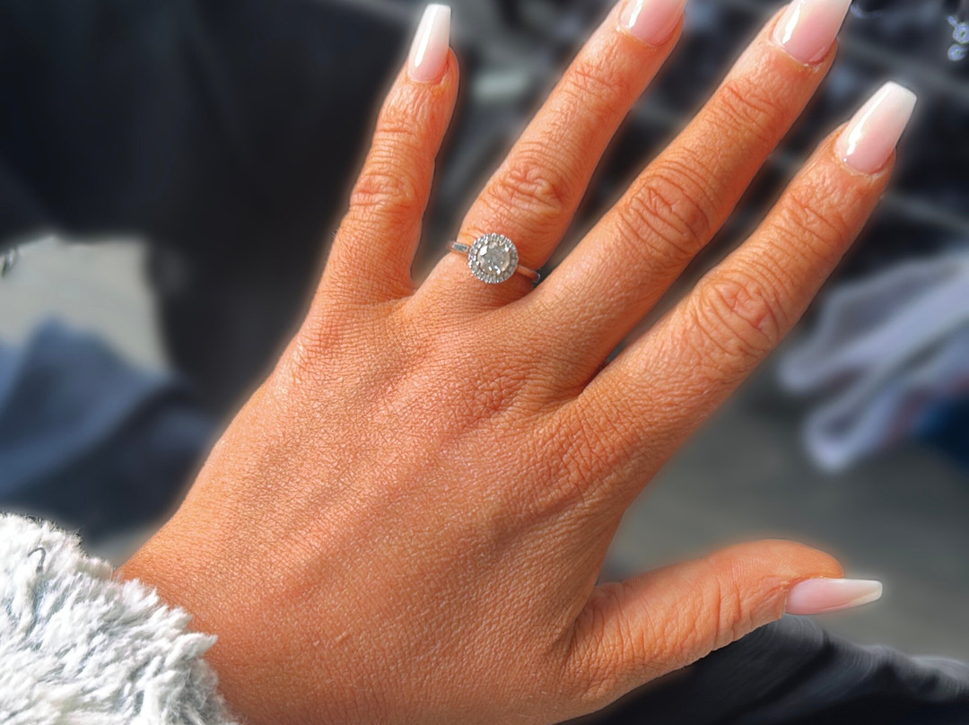 Kingsley Health & Beauty Solarium-北安普敦必去景点