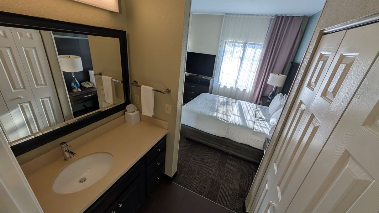 Staybridge Suites 辛辛那提北，OH by IHG-客卧