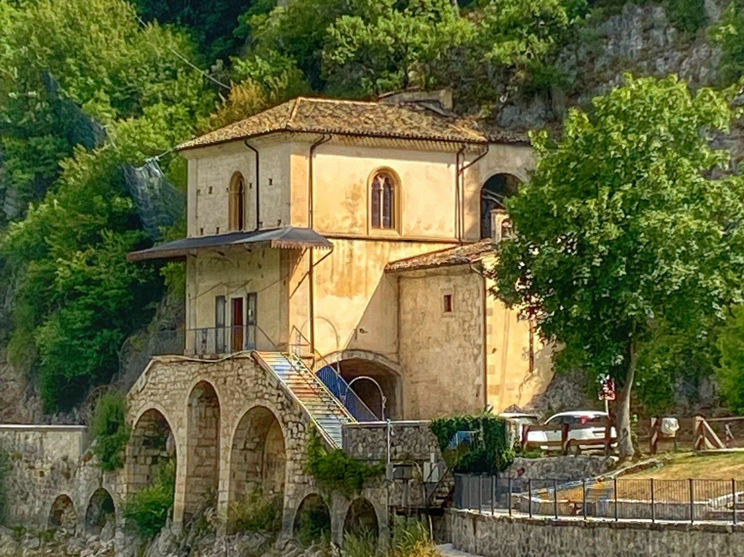 Chiesa della Madonna del Lago-Scanno必去景点