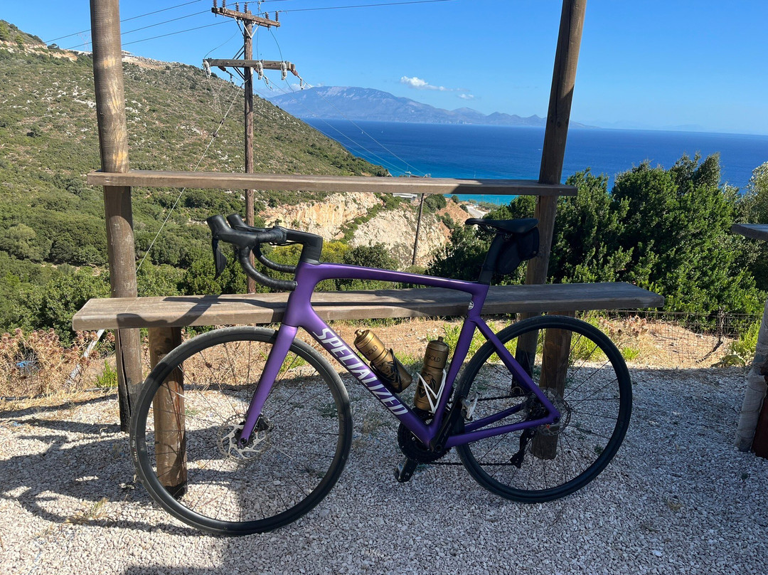 Cycling Center Zakynthos Podilatadiko-扎金索斯镇必去景点