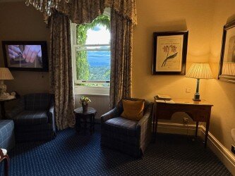 英威尔洛奇城堡酒店-客卧