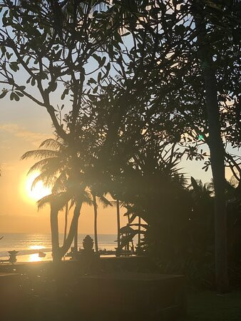 巴厘岛乐吉安度假酒店主图