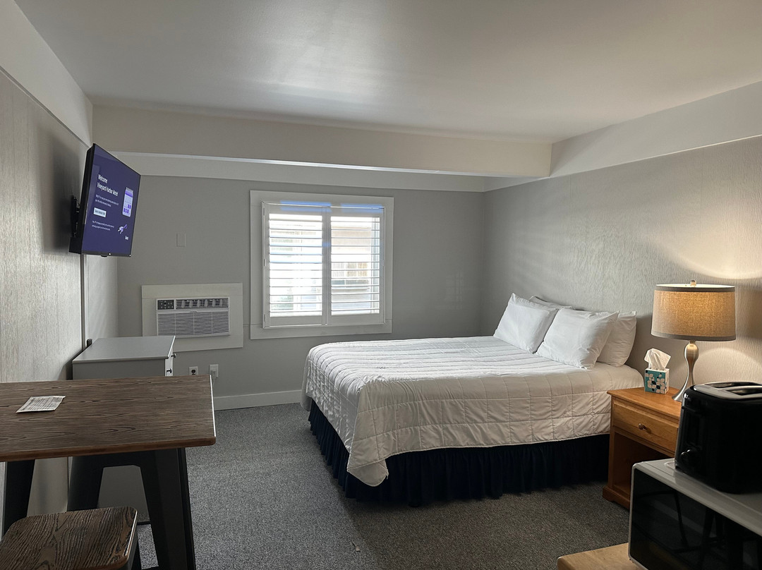 Vineyard Harbor Motel - Private Beach主图