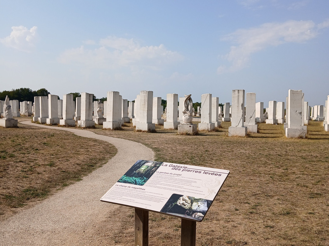 La Pierre de Crazannes-Crazannes必去景点