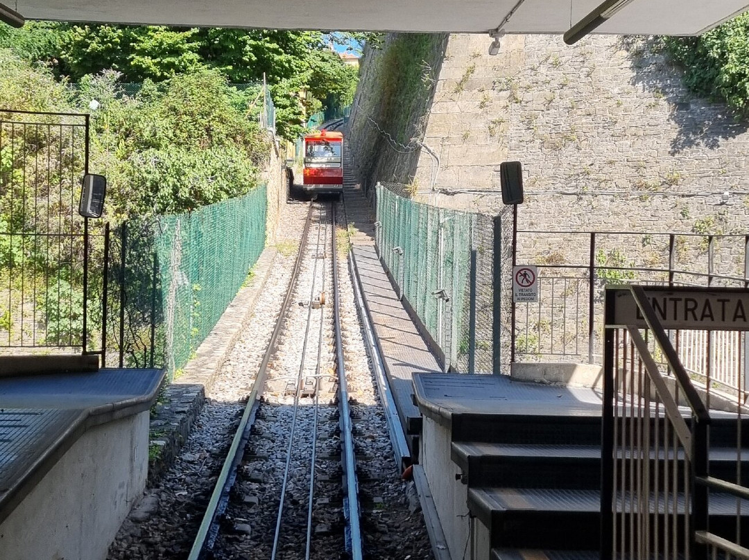 Funicolare Bergamo Alta-贝加莫必去景点