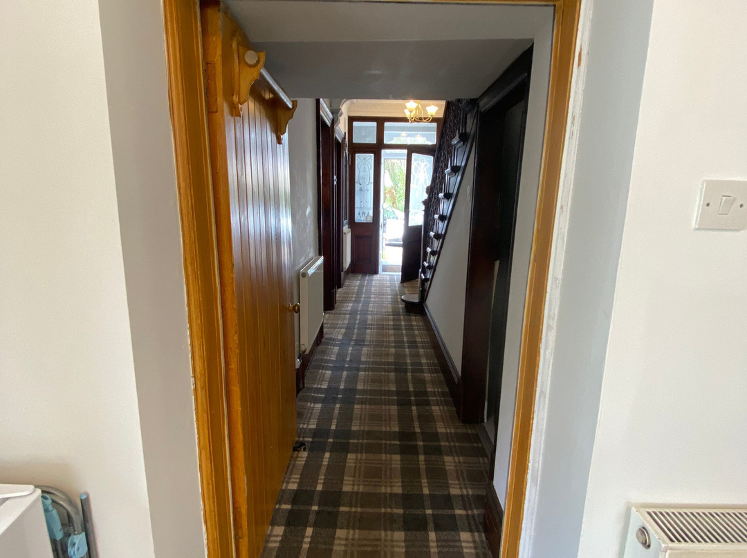 Stanford House主图