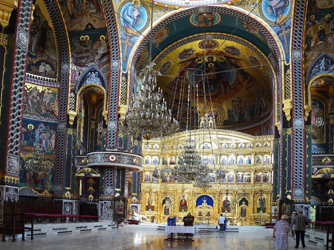 Holy Trinity Cathedral-阿拉德必去景点