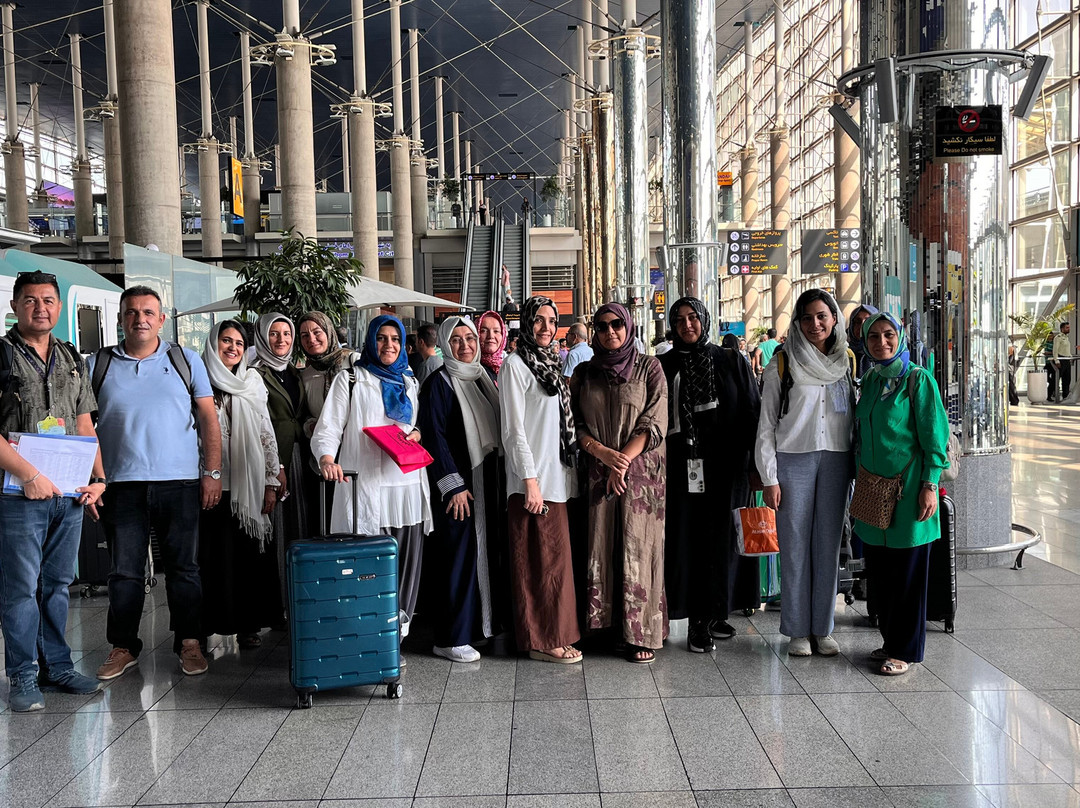 Yol Bir Iran Tours-德黑兰必去景点