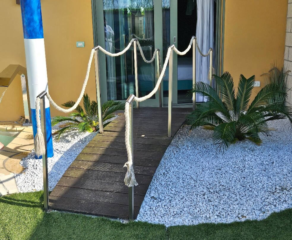 Motel Piranha主图