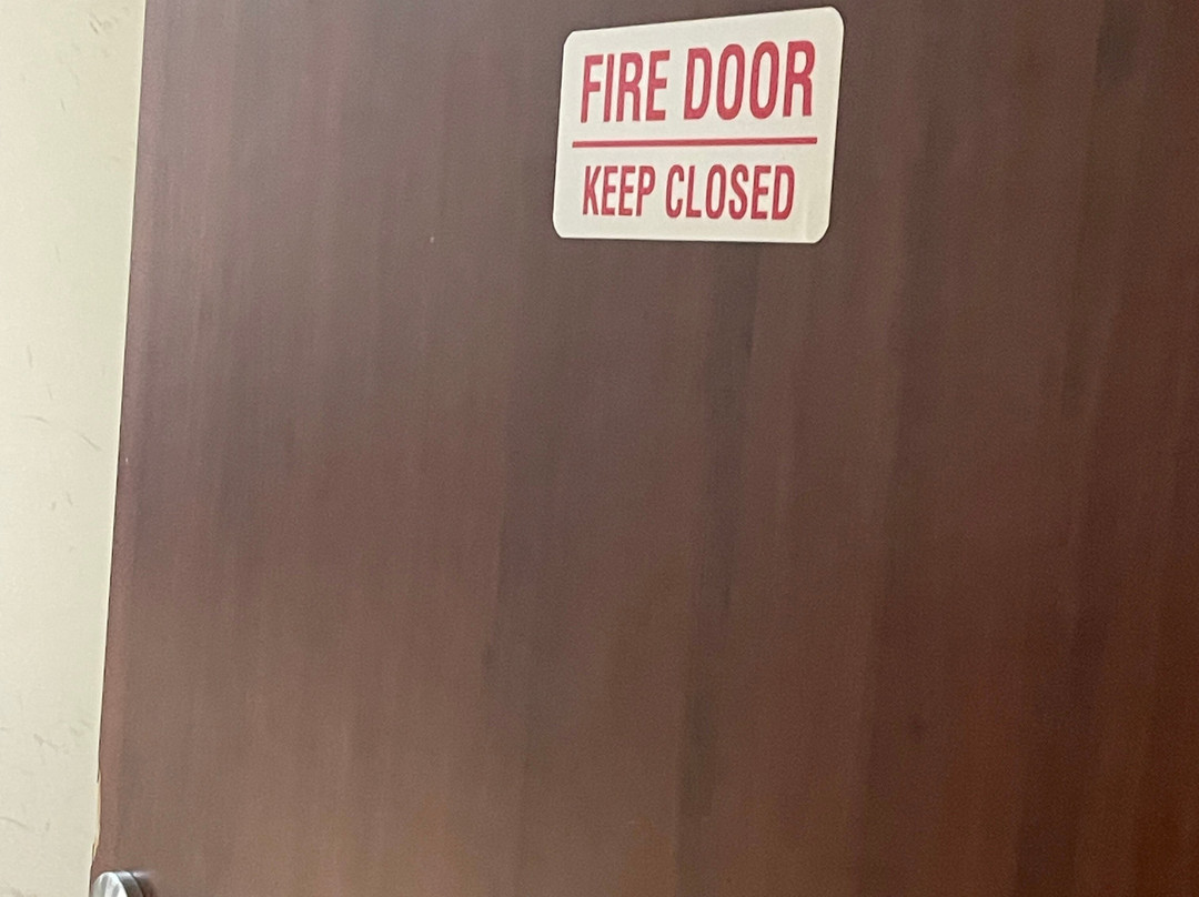 Courtyard by Marriott Charlotte Airport North主图