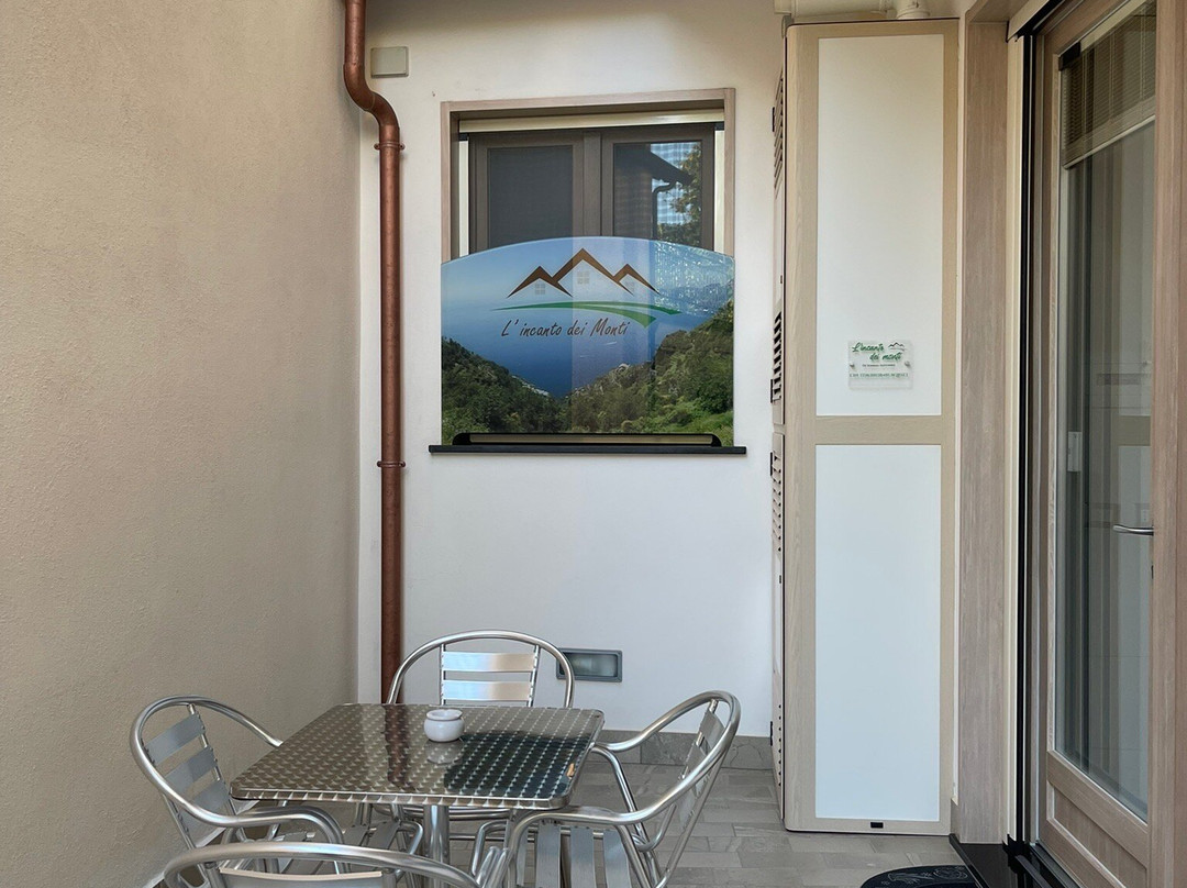 山野魅力酒店主图