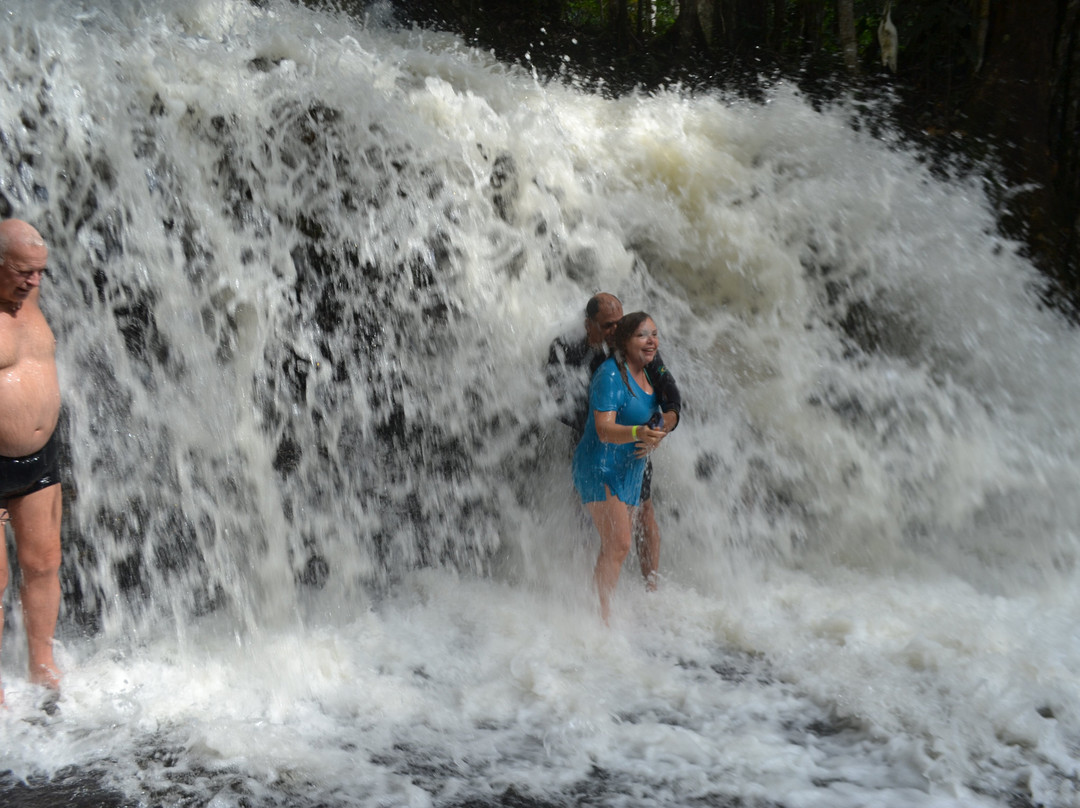 Cachoeira Asframa-Presidente Figueiredo必去景点