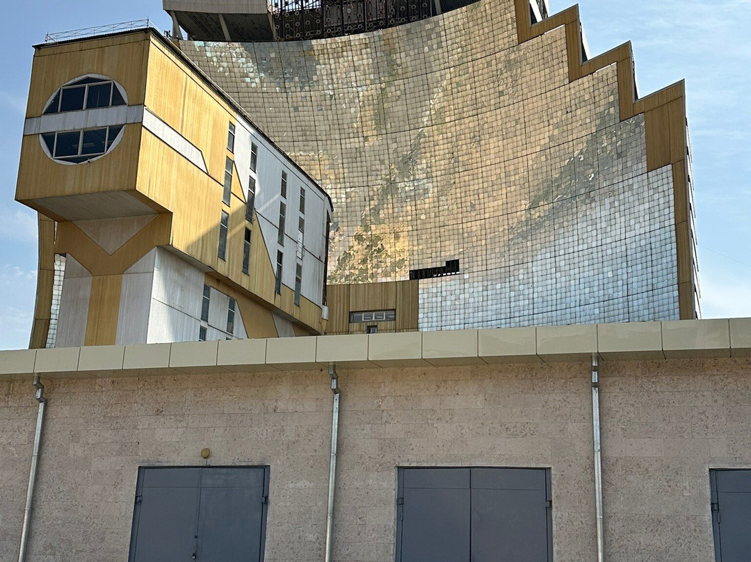 The Sun Heliocomplex-Parkent必去景点