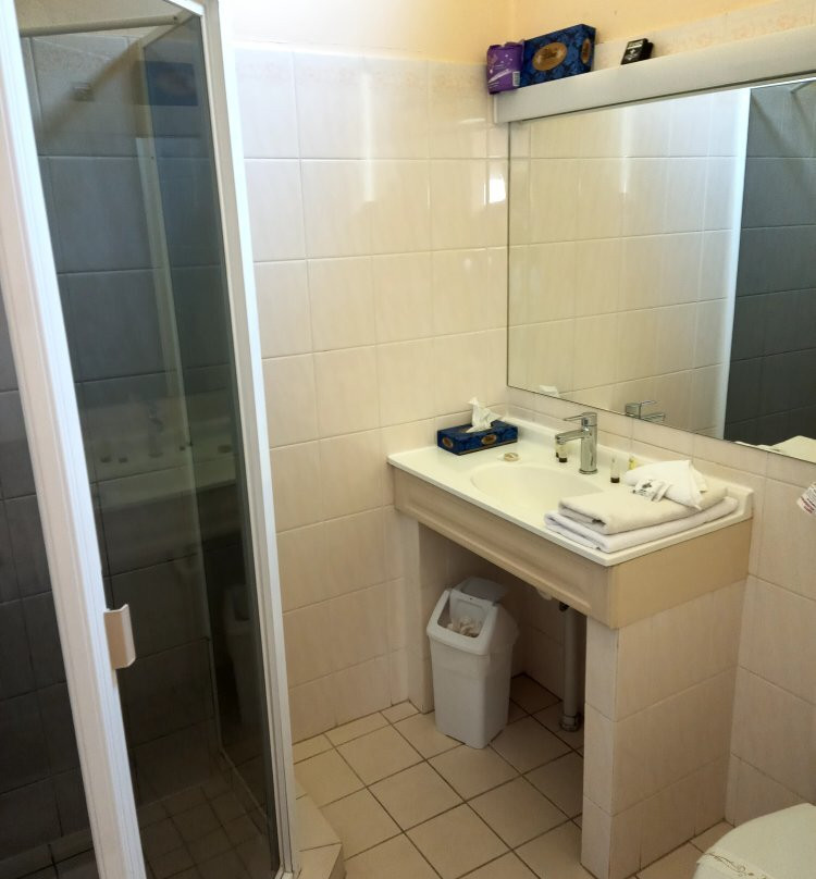 格莱内尔格汽车旅馆主图