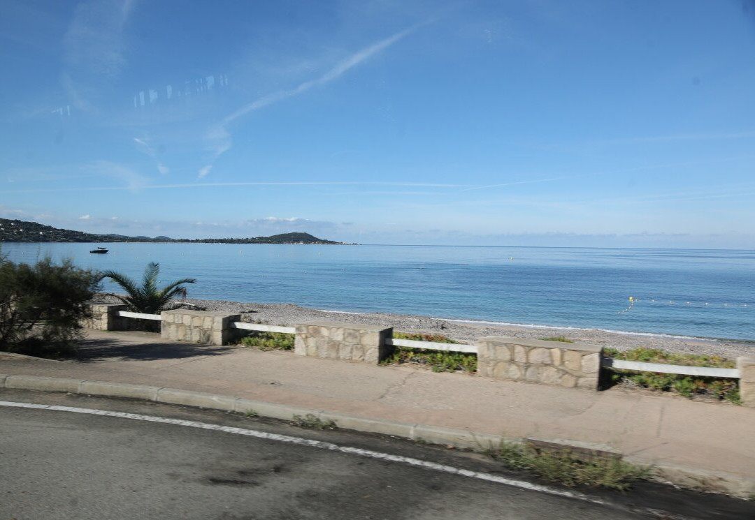 Plage d'Agosta-Albitreccia必去景点