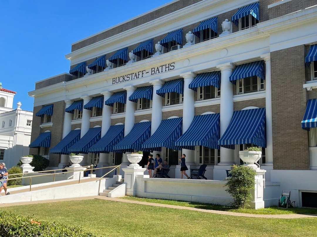 Bathhouse Row-温泉城必去景点