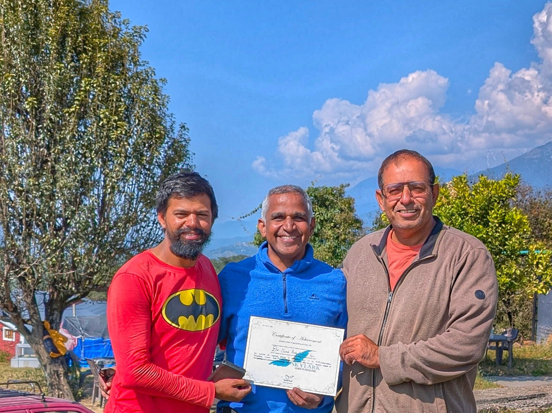 Skylark School of Paragliding-Bir必去景点