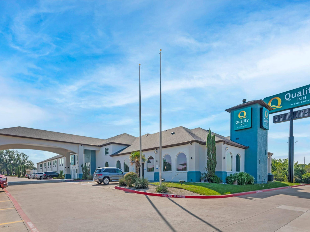 Quality Inn Dallas East主图