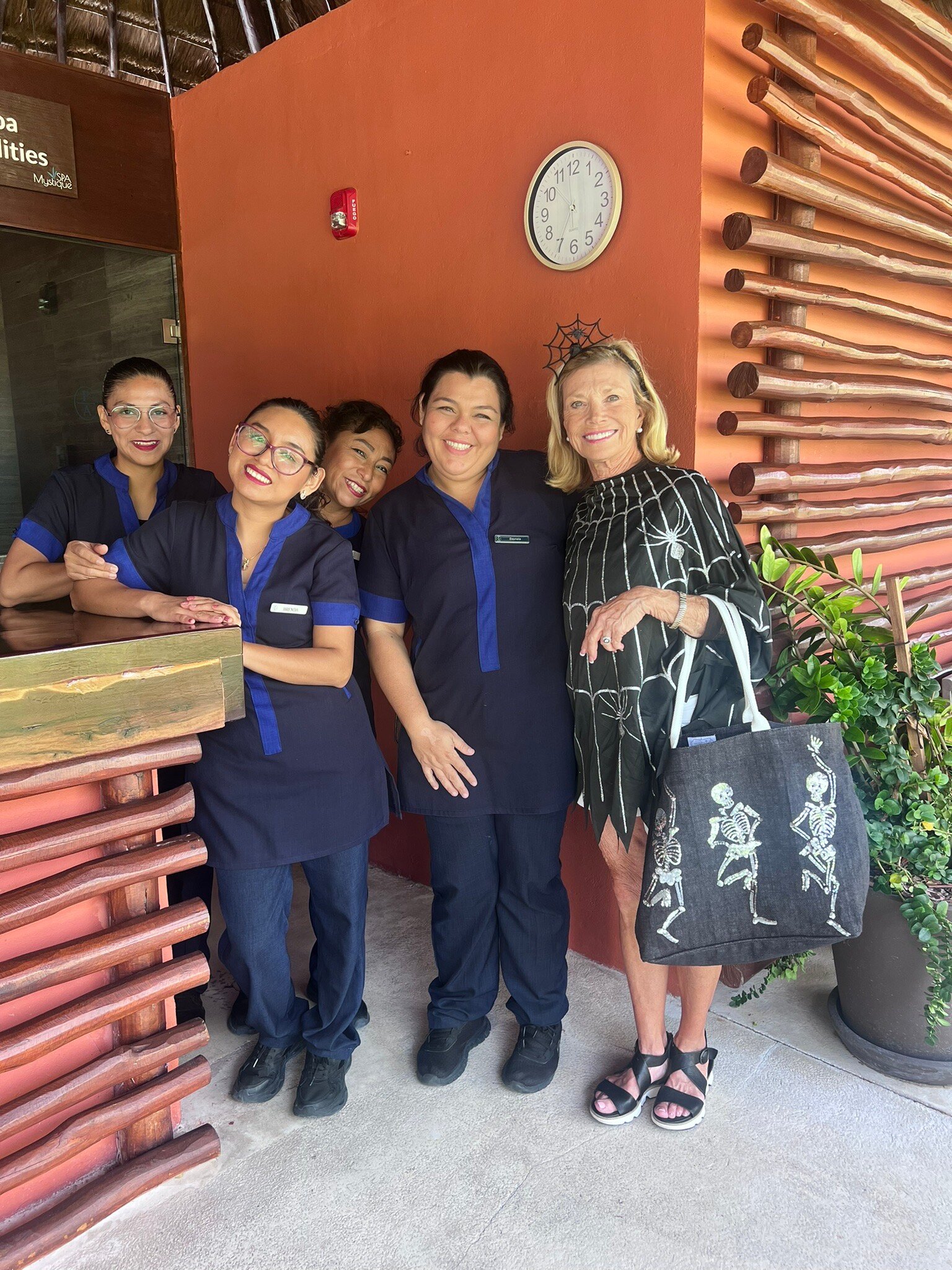 阿琉斯优惠酒店-官方