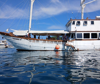 Manta Rhei Dive Center-Labuan Bajo必去景点