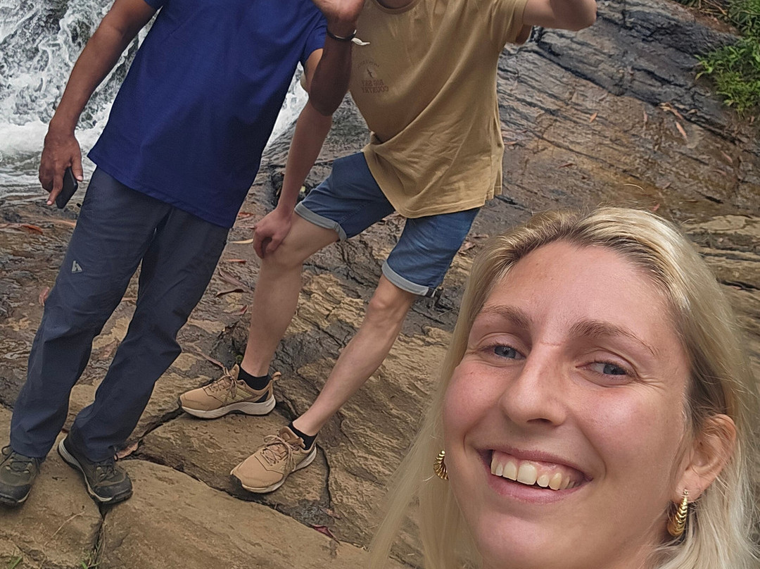 Smile and Drive Tours-赛杜瓦必去景点