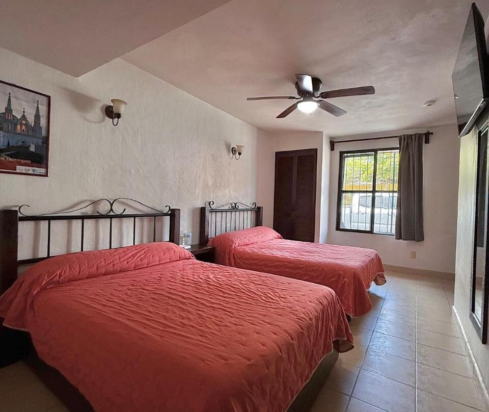 Pueblo Nuevo Solistahuacan酒店住宿-Uke Inn Hotel & Suites Teran