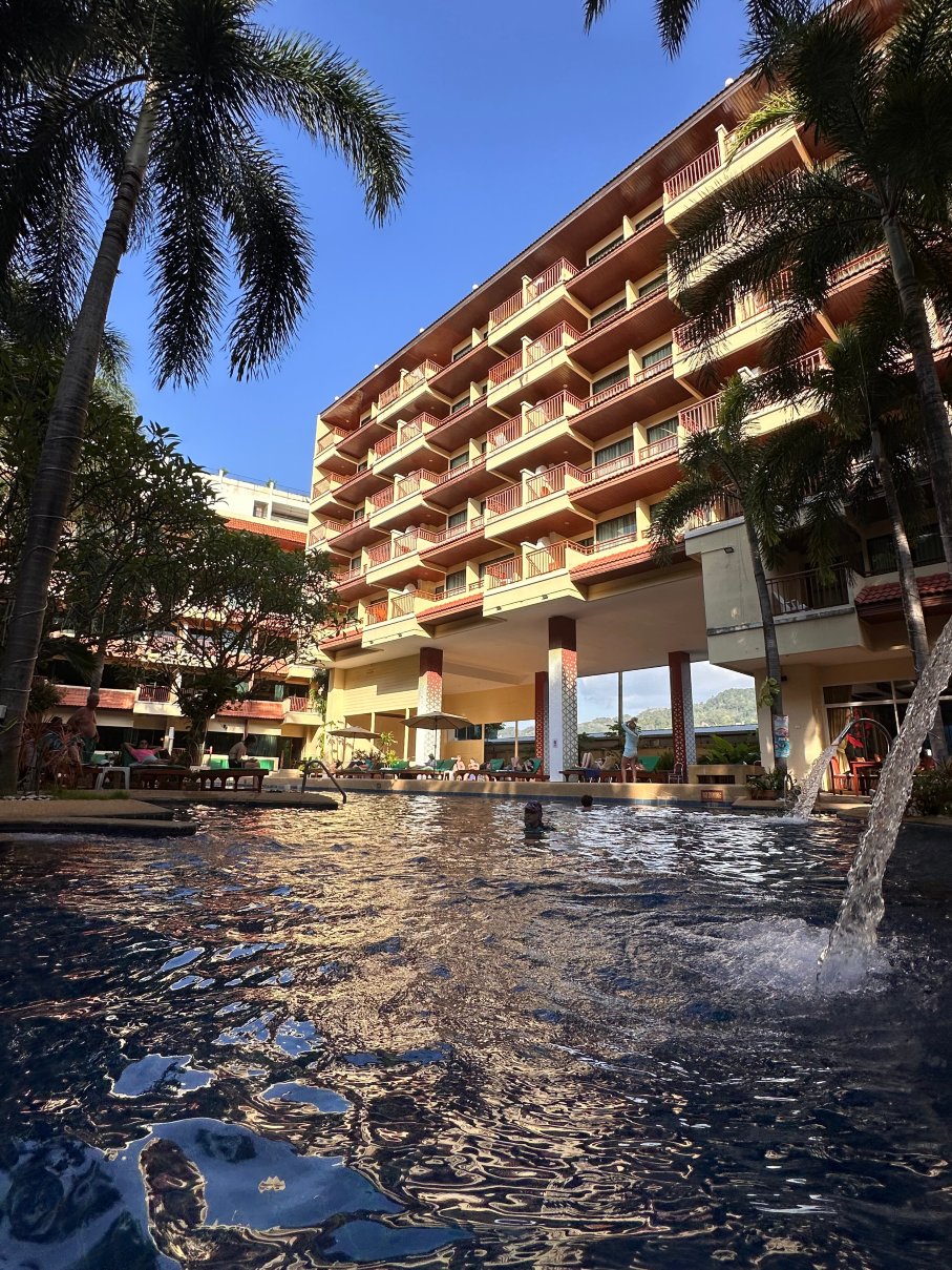 芭东柏丽酒店-浴室