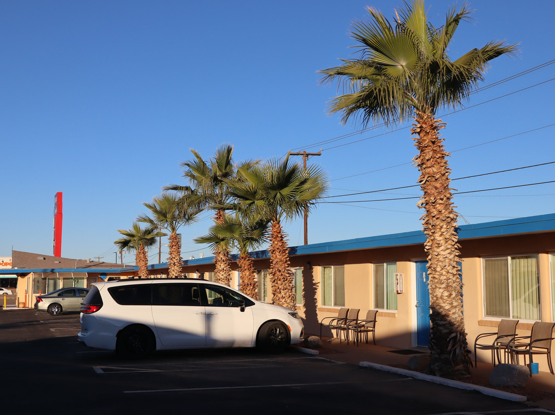 White Sands Motel主图