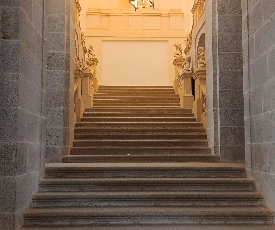 Palacio Real de Riofrio-Navas de Riofrio必去景点