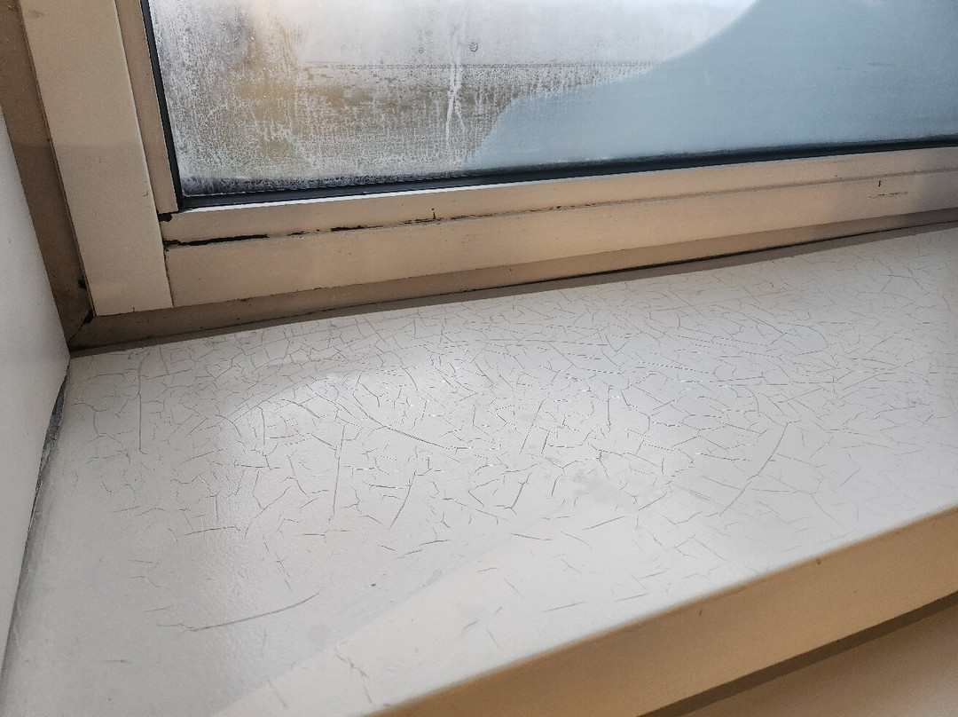 钟楼诺杰苏尔玛娜酒店主图