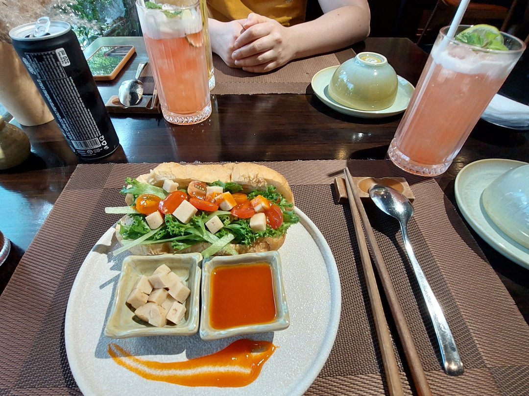 La Moi plant-based Restaurant