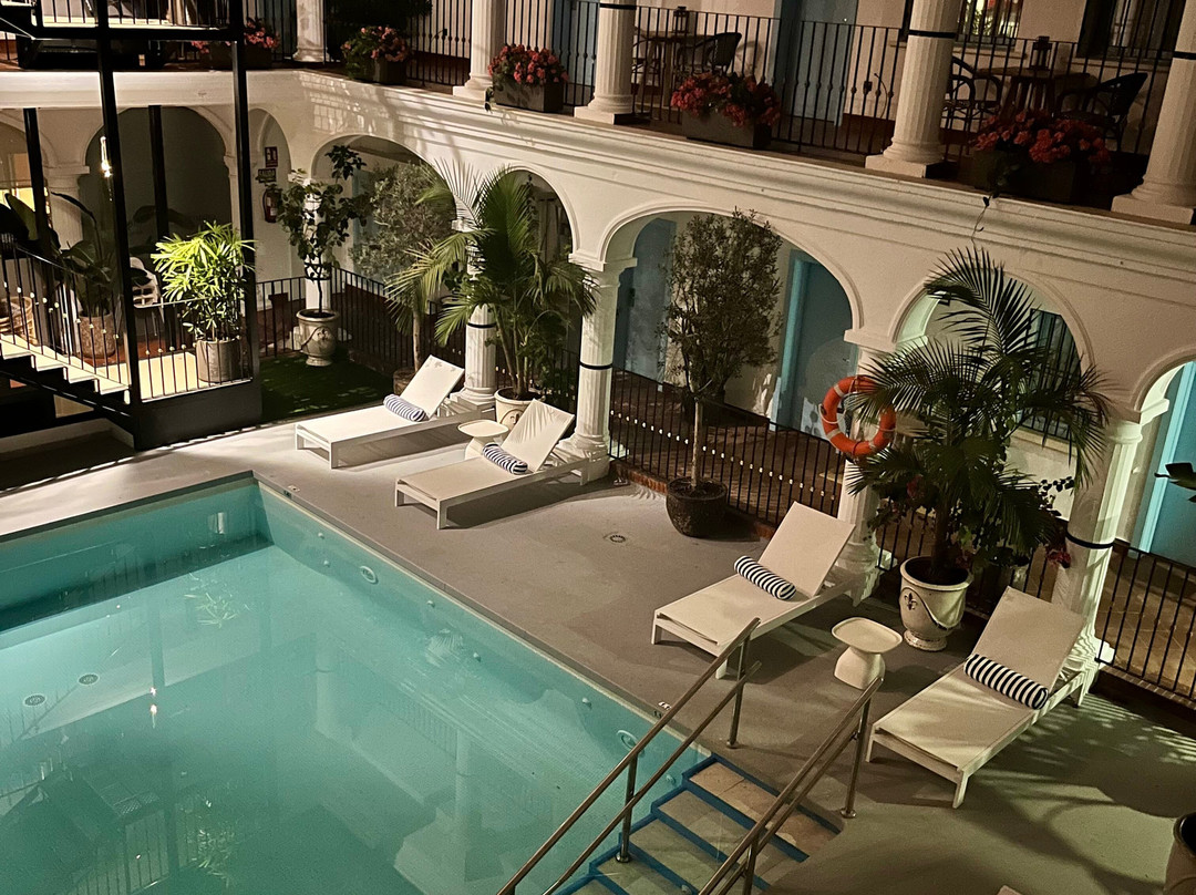 Hotel La Fonda主图