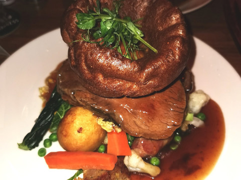 The Dyke Neuk inn主图