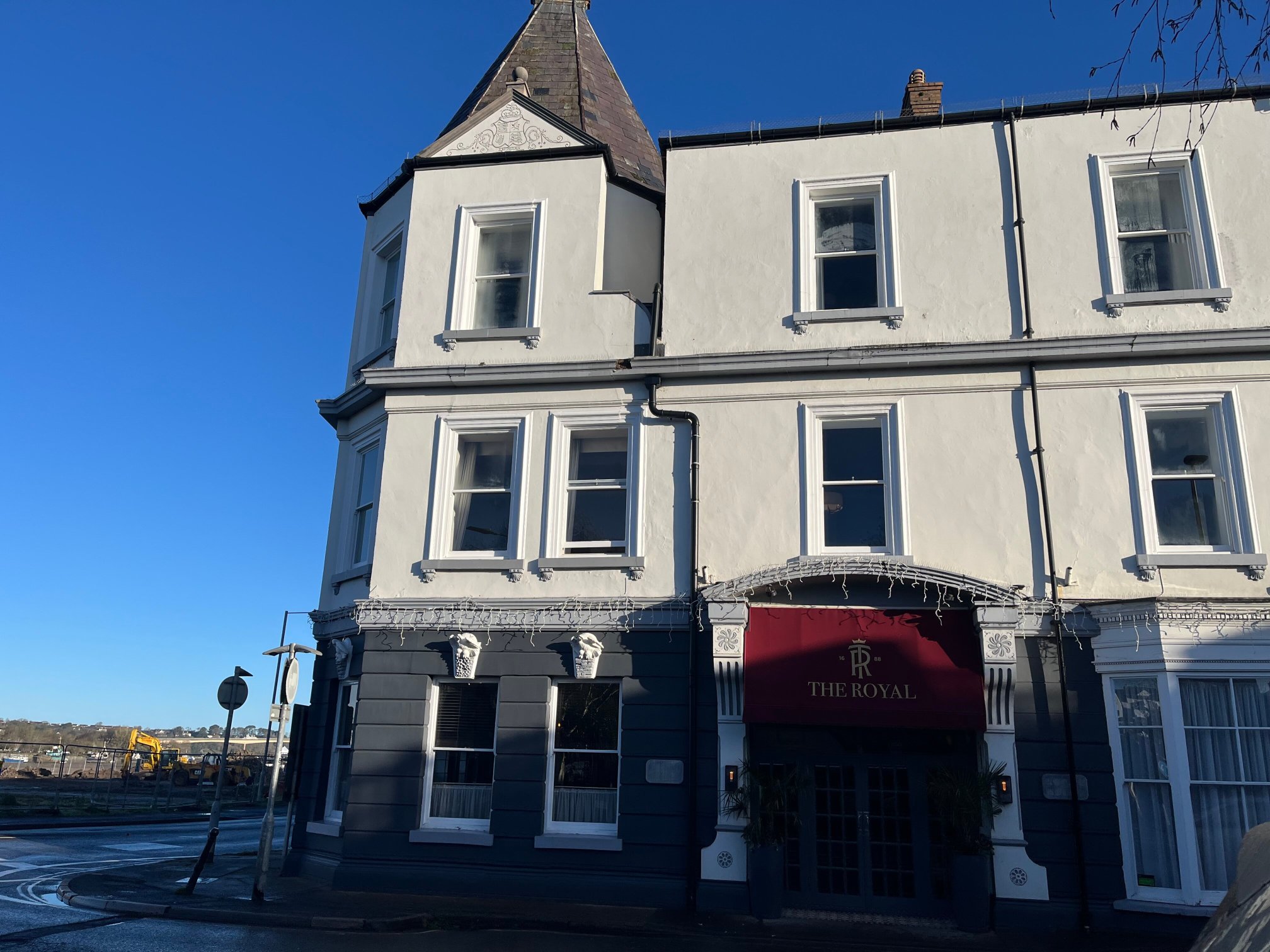 The Royal Hotel-官方