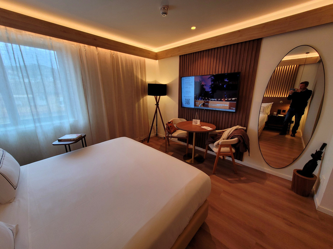 格拉纳达美利亚酒店主图