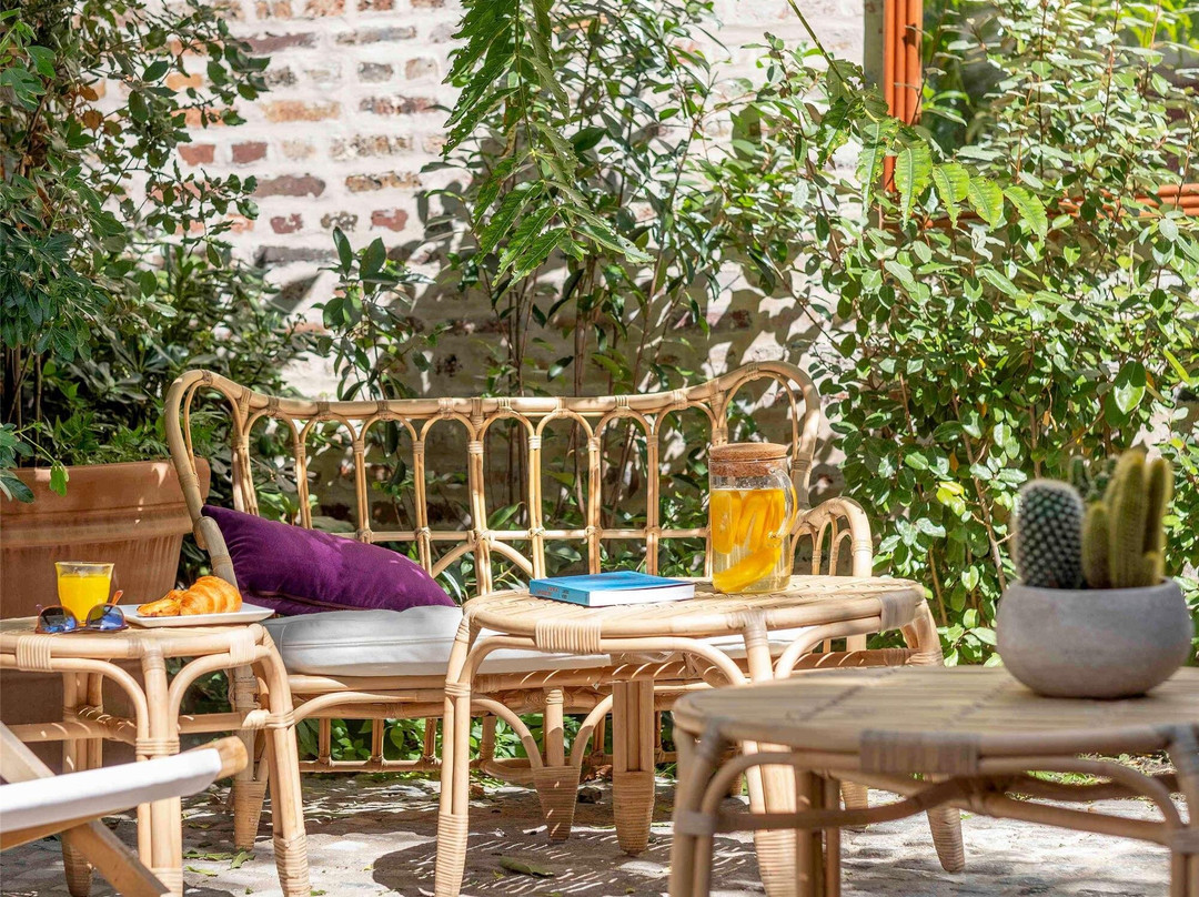 宜必思尚品巴黎民族广场文森庭院大道酒店主图