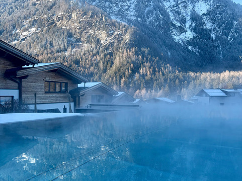 哈比彻霍夫酒店主图