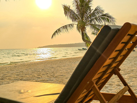 高龙秘密花园酒店主图