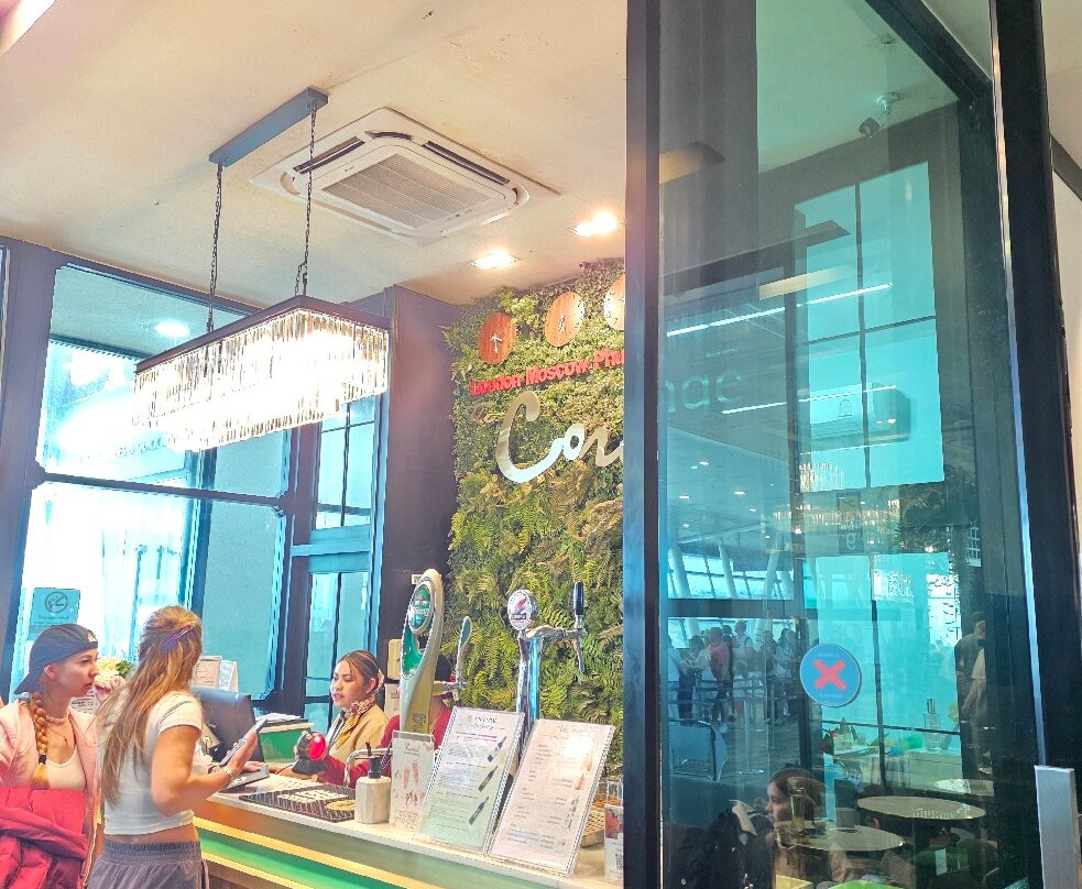 Coral Premium Departure Lounge-迈考必去景点