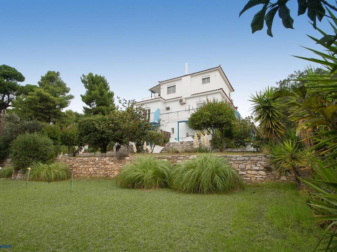 Villa Alexis