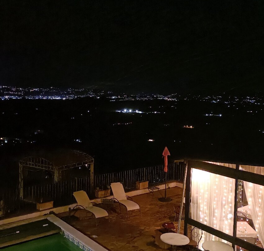 瑞莱斯拉贝提投纳科尔特迪酒店主图